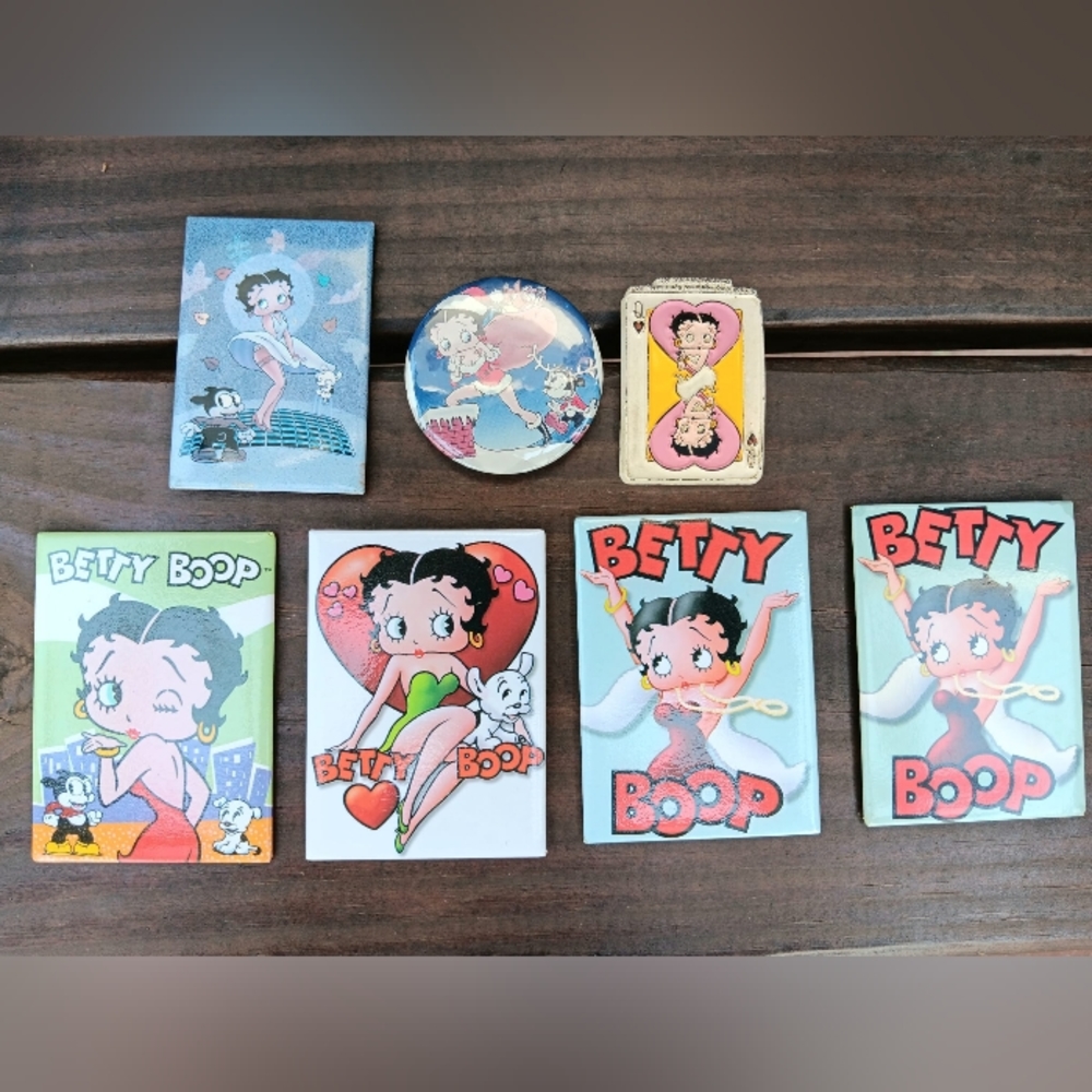 Vintage Betty Boop Collectible  Magnets